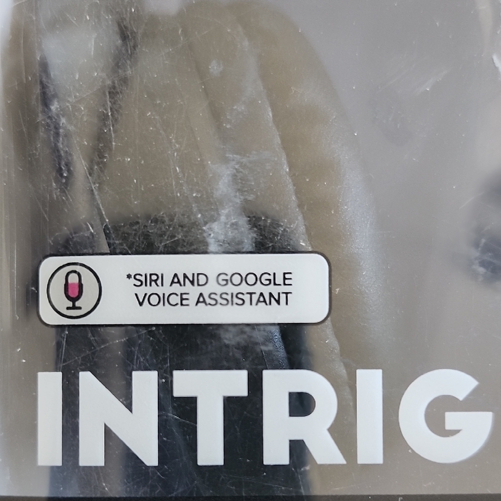 Vivitar Intrigue Wireless Over-Ear Headphones - Black - Picture 3 of 7